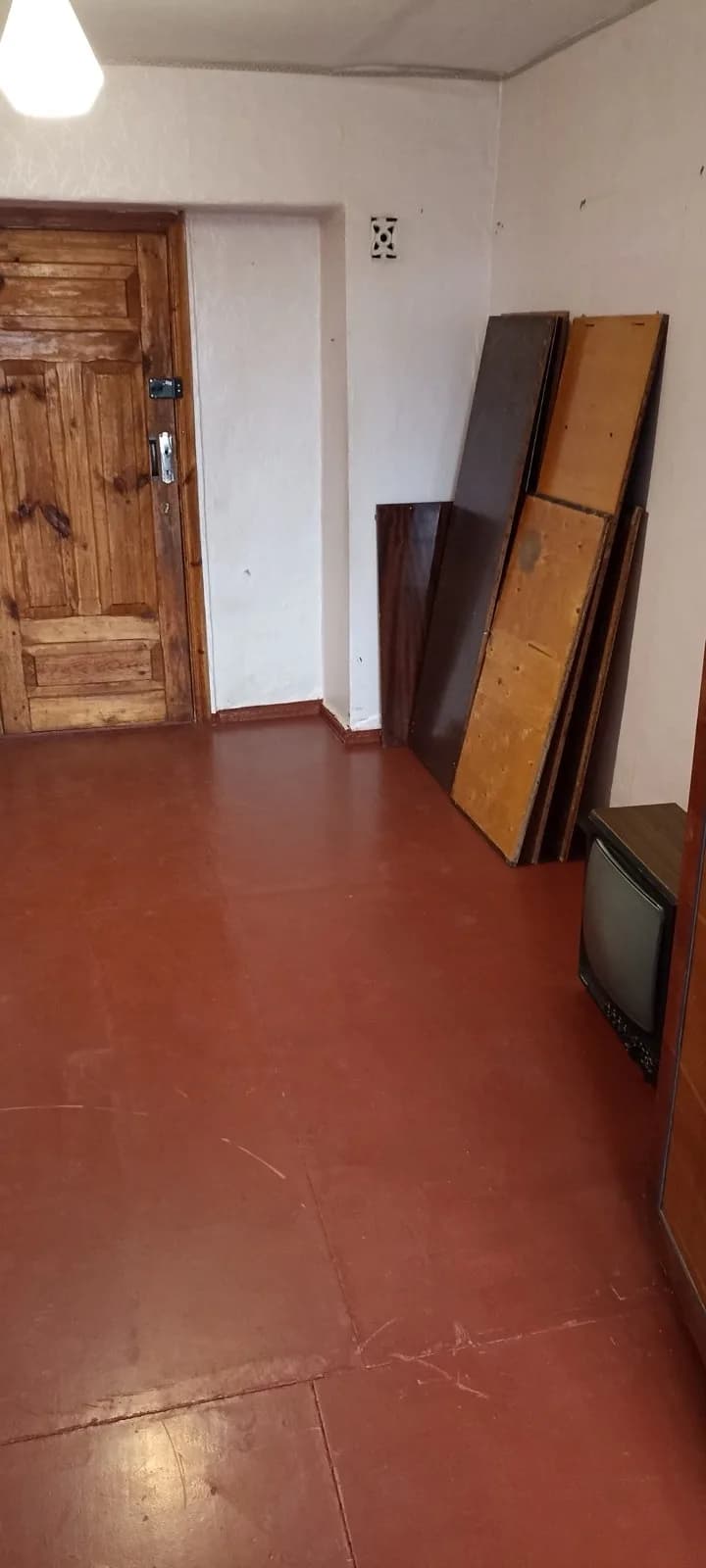 Продам кімнату в гуртожитку.